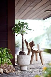 Retro Style Ceramic Vase Floor Vase View 2