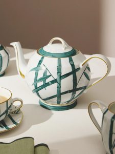 Jardin d’Arashiyama Hand-Painted Porcelain Teapot